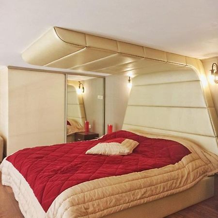 Двухуровневая Дизайнерская Квартира В Центре Киева Extérieur photo