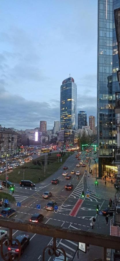 Двухуровневая Дизайнерская Квартира В Центре Киева Extérieur photo